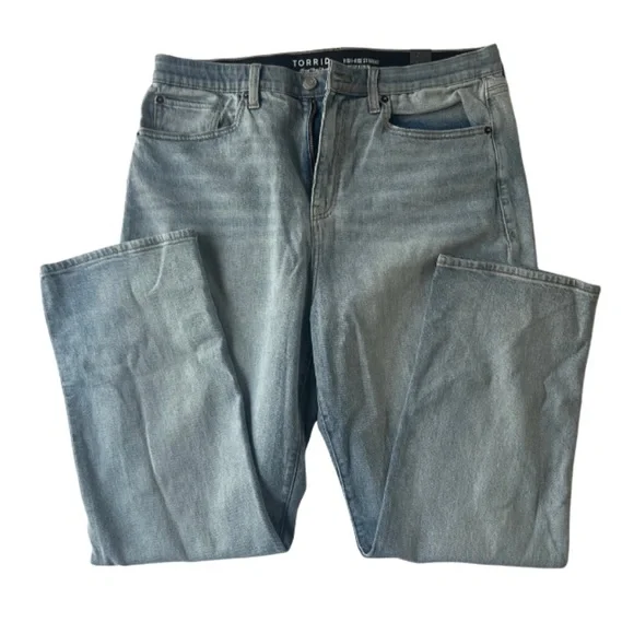 Torrid Light Blue High-Rise Denim Jeans - Picture 3 of 7